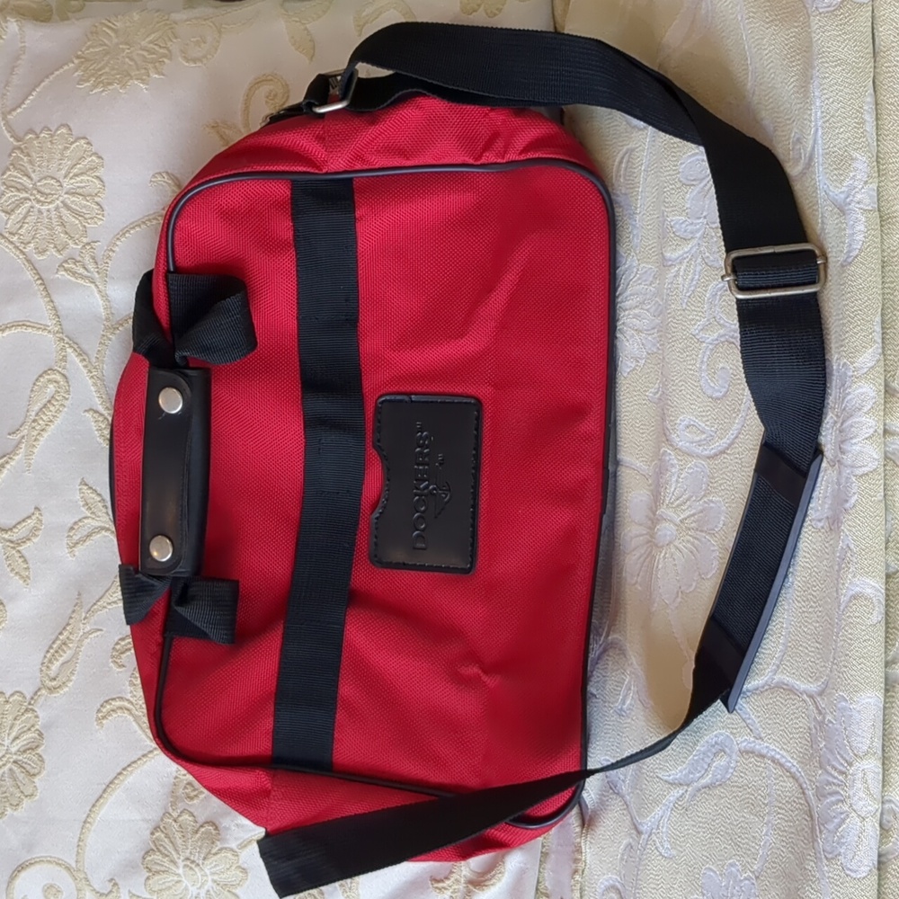 Dockers small red travel/carry on bag